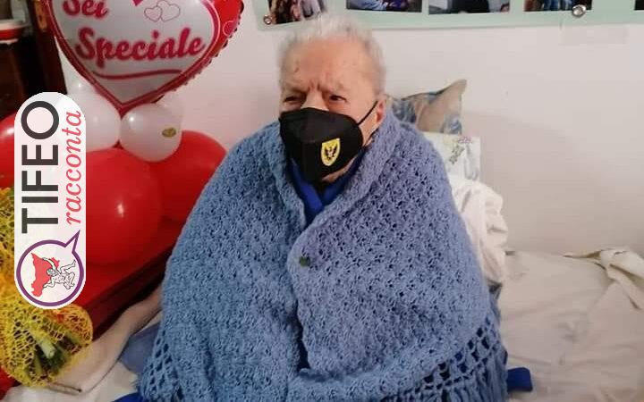 Buon compleanno Maria: oggi compie 112 anni, è la più longeva d’Italia. Ecco la sua storia
